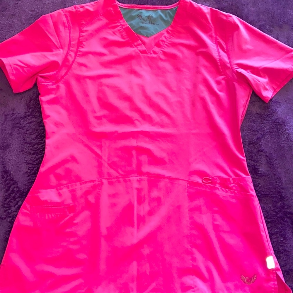 *Sold* Smitten scrub top